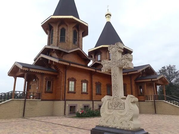 Храм преподобного Серафима Саровского в Белгороде - Русский контур