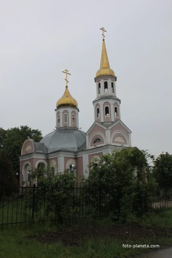 Посёлок Октябрьский Белгородской области. Посёлок Октябрьский Белгородской области Белгородского района. Поселок Октябрьский Белгородский район. Храм п. Октябрьский Белгородский район.