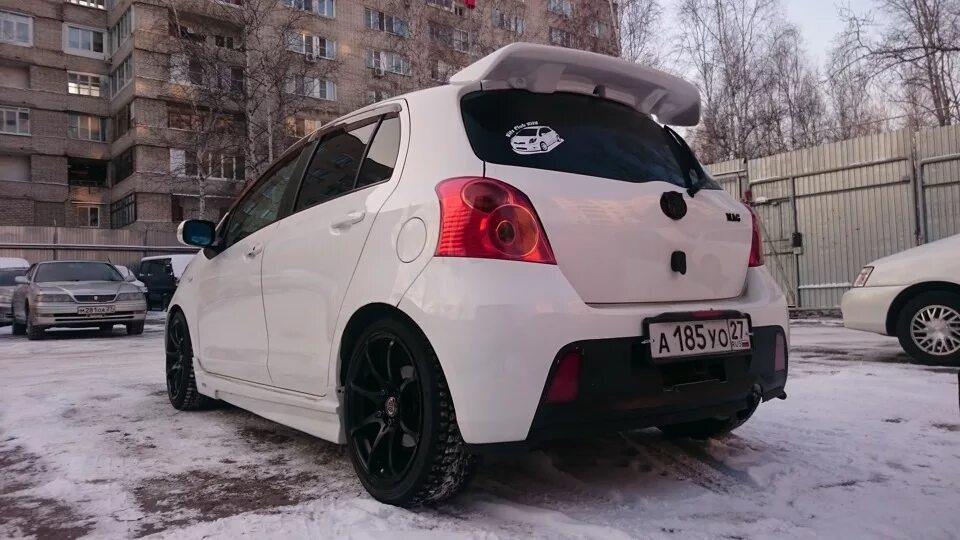 Купить витц дром. Toyota Vitz 2006 Tuning. Toyota Vitz Tuning. Toyota Vitz (90). Toyota Vitz 1 Tuning.