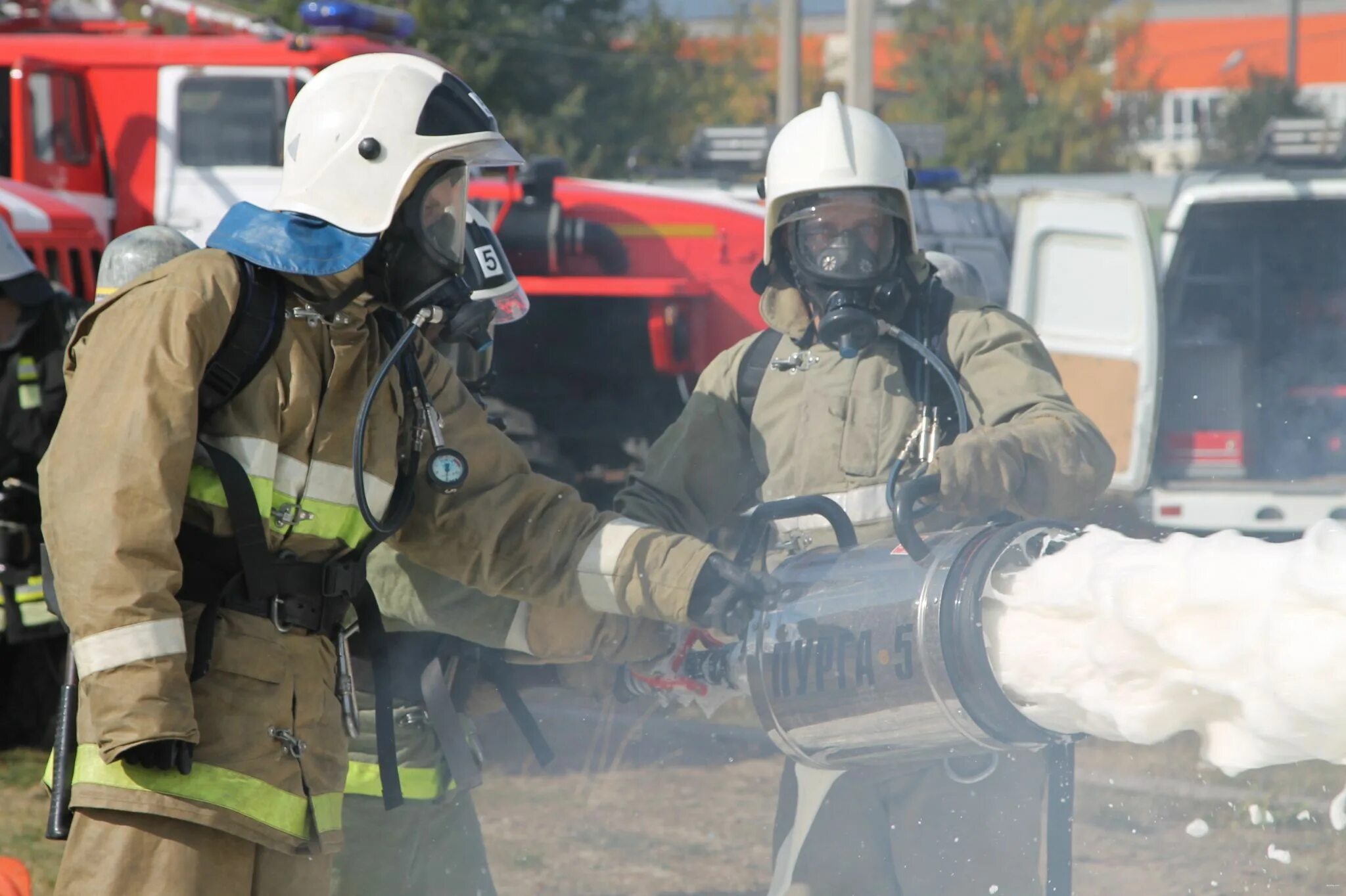 служба защиты населения и территорий. гражданская оборона гочс. гражданская оборона ликвидация чрезвычайных ситуаций. гражданская оборона мчс россии. роль в защите населения и территорий от ч/с.