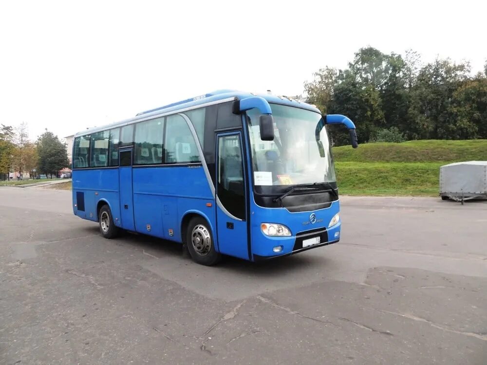 Авито заказ автобус. Автобус фольксваген 18 мест. Трансфер автобус. Авито заказ автобус. Higer klq6885q.