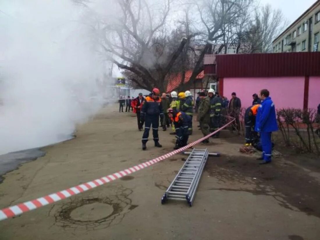 Причина чп. Машина провалилась в теплотрассу Пенза. ЧП Пенза на Аустрина.