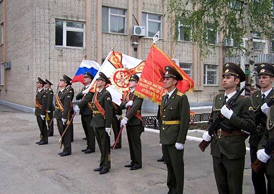 Рау ростов. Рау ростовское артиллерийское училище. Ростовское артиллерийское училище. Ростовское военное училище ракетных войск. И неделина.
