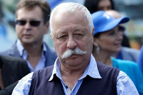 Цвет глаз якубовича