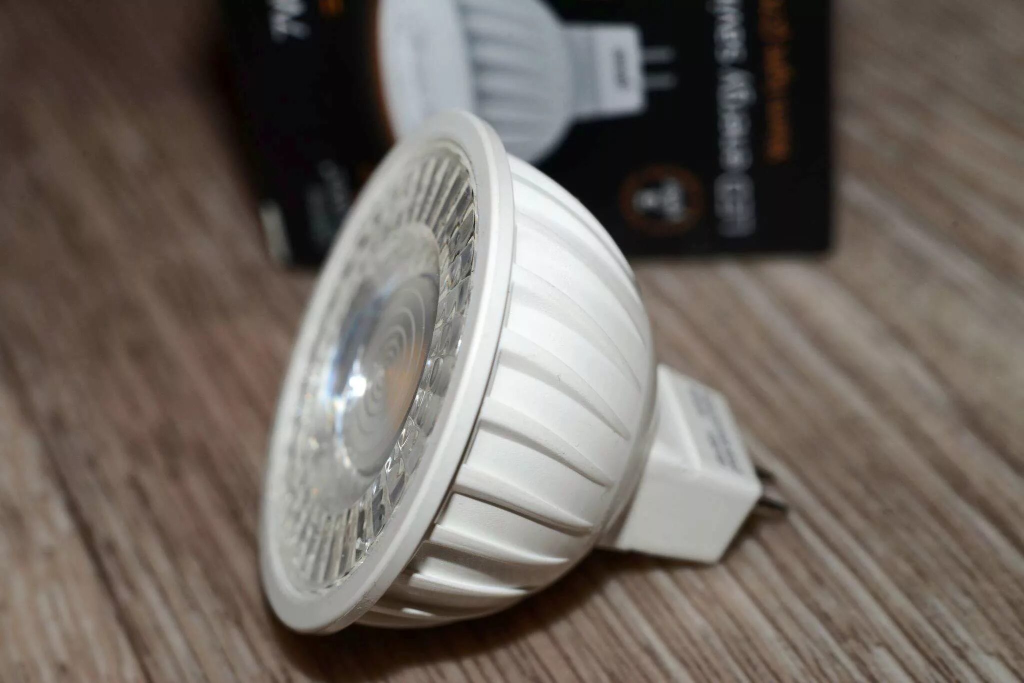 Светодиодные led mr16 gu 5.3. Gauss лампа led mr16 gu5.3 7w 2700k. Лампа Gauss mr16 7w 600lm 3000k gu5.3 led 1/10/100. Лампа светодиодная mr16 gu5.3. Гаус gu 5.5 7w светодиодная.