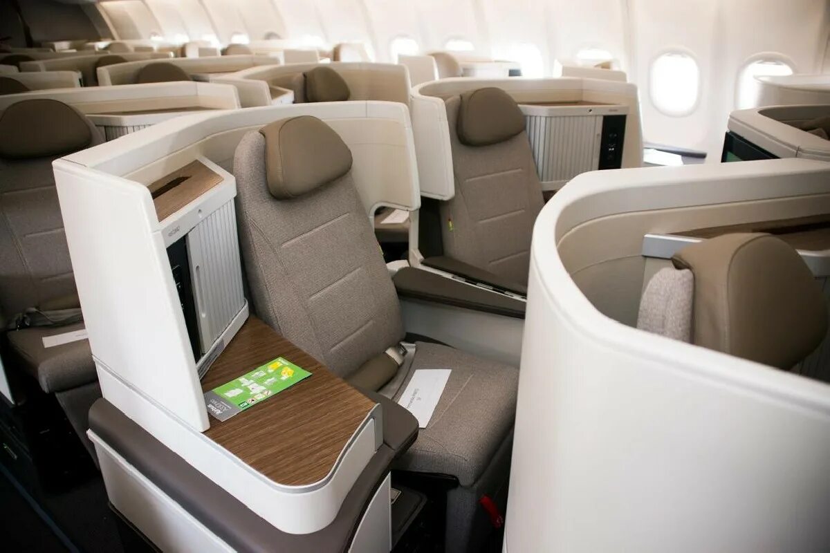 A330 Neo Business class. Airbus a330-900neo Seats. Air Mauritius a330-200 Business class. Tap Portugal Business class.