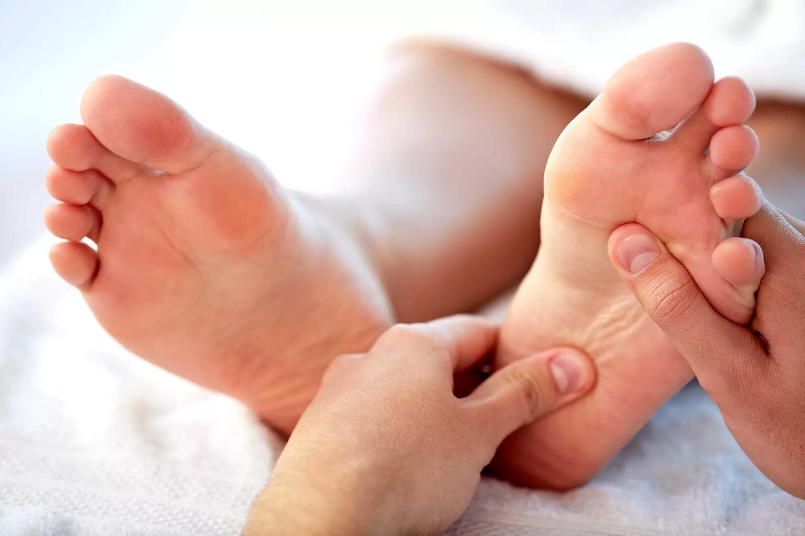 Пятки при сахарном диабете 2 типа. Синдром диабетической стопы. Пятки при сахарном диабете 2 типа. Диабетическая макроангиопатия синдром диабетической стопы. Пятки при сахарном диабете 2 типа.