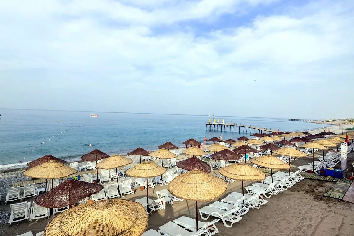 Holiday park resort 5 турция аланья. Holiday park resort hotel 5* (alanya). Холидей парк резорт. Отель holiday park resort 5. Отель holiday park resort 5.
