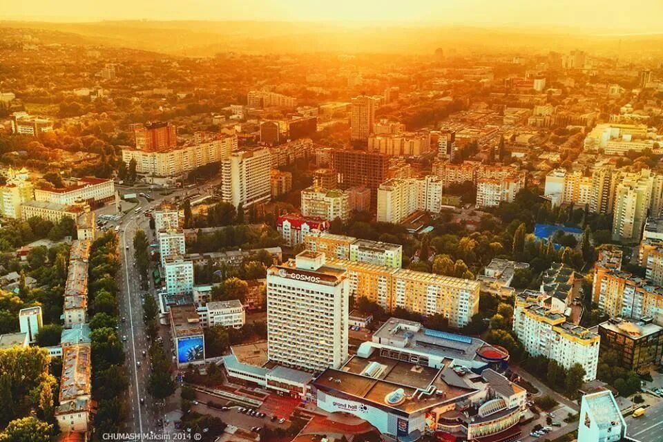 Молдова город Кишинев. Chisinau город Молдова. Молдавия Кишинев центр города. Кишинев исторический центр.