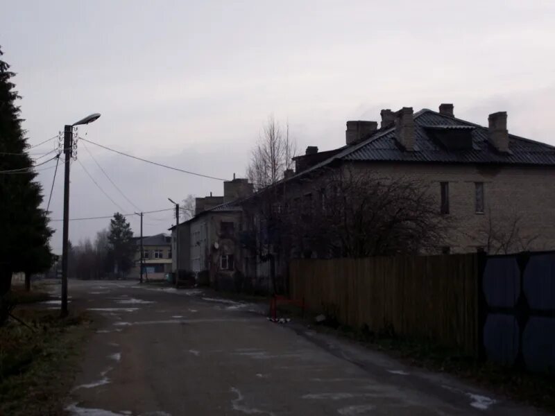 Подслушано в холме новгородской области. Город холм Новгородской области. Гостиница Ловать холм Новгородская область. Новгородская область город холм улица Новикова. Холм город Новгородская область дом 12.