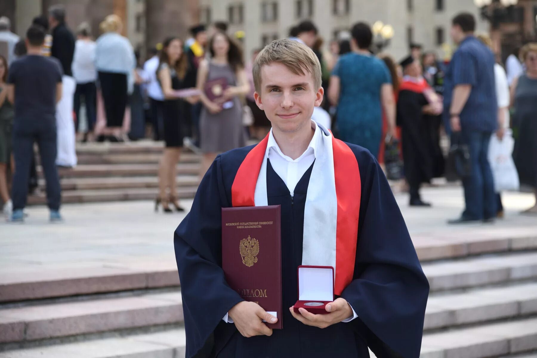 Бакалавр 2016