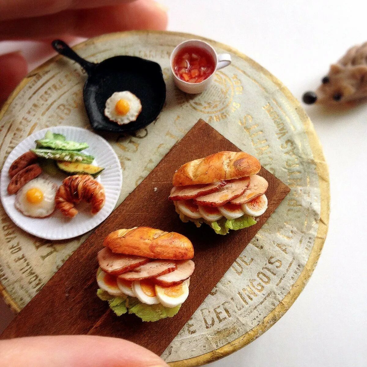 Кулинарная миниатюра из полимерной глины. Миниатюра из полимерной глины. Миниатюра из полимерной глины. Миниатюра в баночке. Миниатюра из полимерной глины.