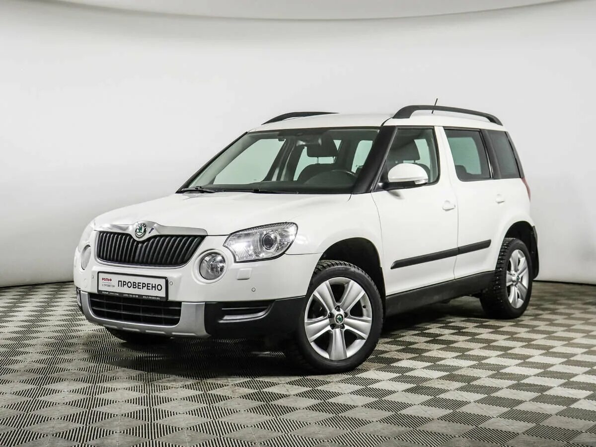 Шкода йети 2012 год. Skoda Yeti 2012. Skoda Yeti 2011. Шкода Йети 2011 1.2. Skoda Yeti 2011 1.8.