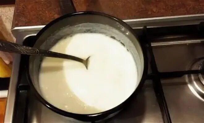 Рецепт манной каши с комочками на молоке