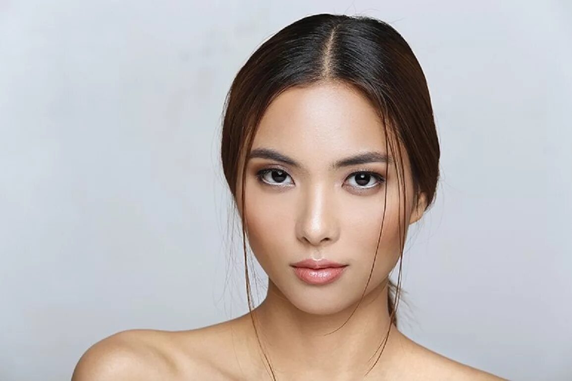 как сделать азиатский разрез глаз. макияж для азиатских глаз. как сделать азиатский разрез глаз. макияж для азиаток.