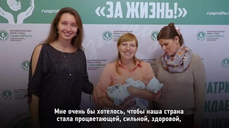 М. Кожевникова в джинсах. Благодаря марии. М. Какие процедуры сделала мария погребняк на лице.