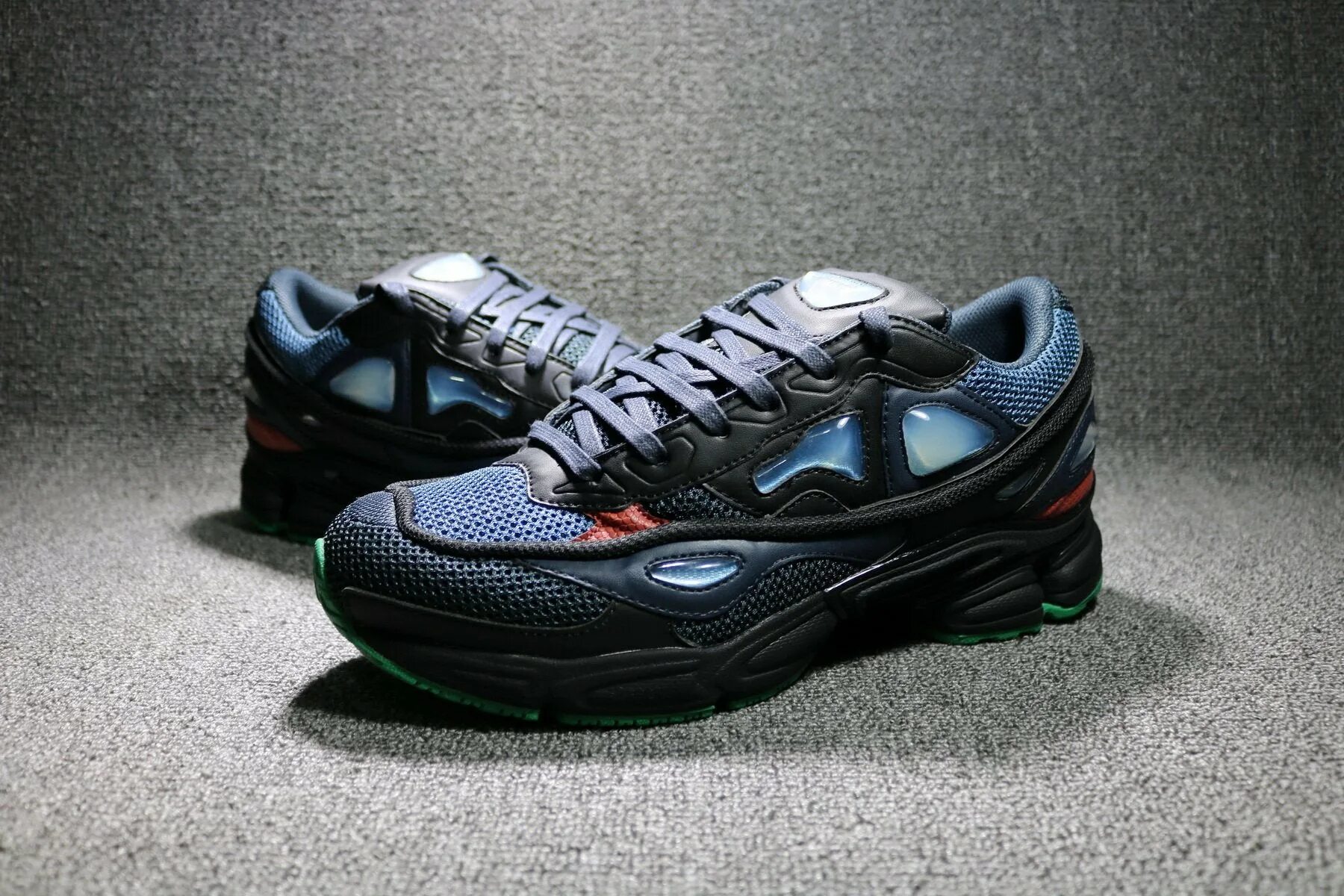 Raf simons ozweego 2. Adidas ozweego. adidas raf simons ozweego. adidas raf simons ozweego 2. raf simons ozweego 2 night marine.