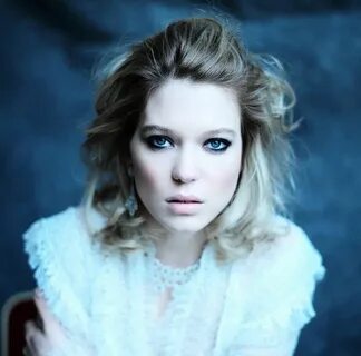 Deep blue eyes