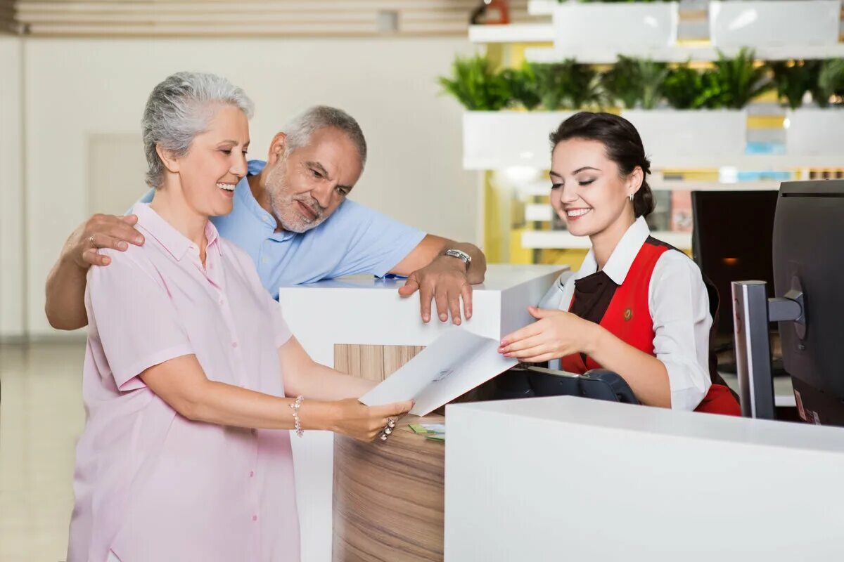 Предпенсионный возраст льготы в спб. Как оформить предпенсионный возраст в мфц. Пфр предпенсионеры. Предпенсионеры льготт ы. Оформление предпенсионера в мфц.