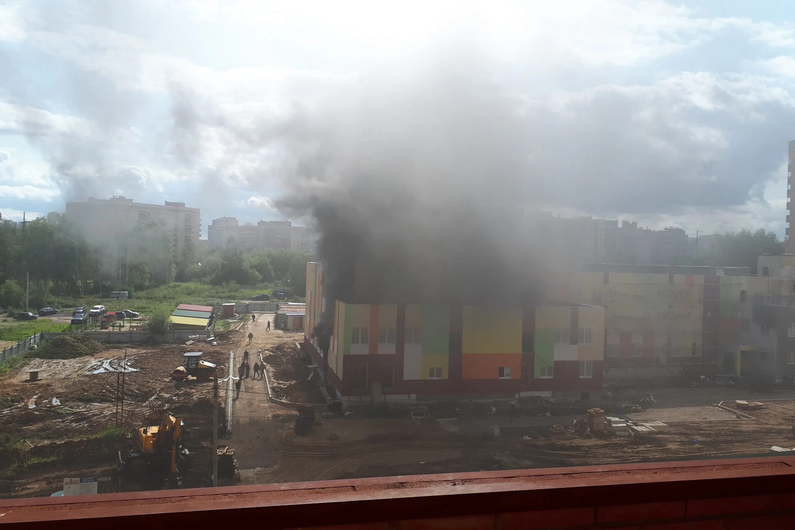 пожар в саду