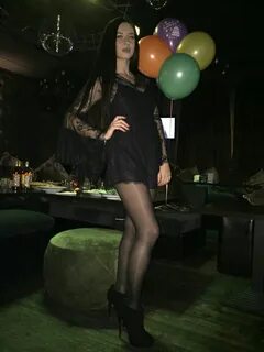 Чулки в клубе
