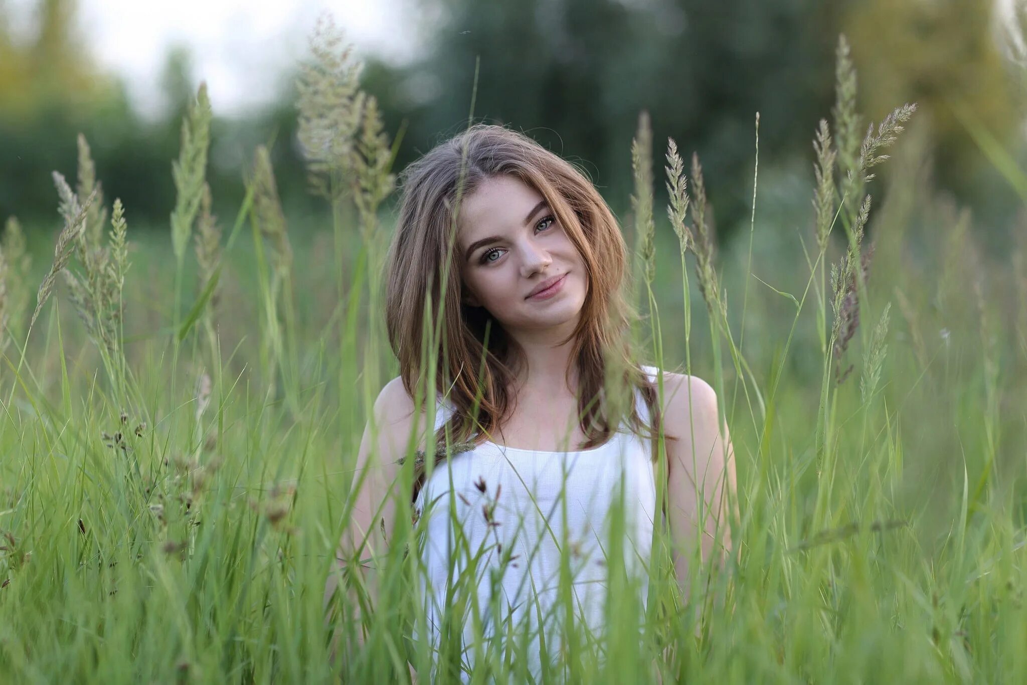 Какие нибудь красивых девочек. Фотосессия на природе. Девушка на природе. Русая девушка.