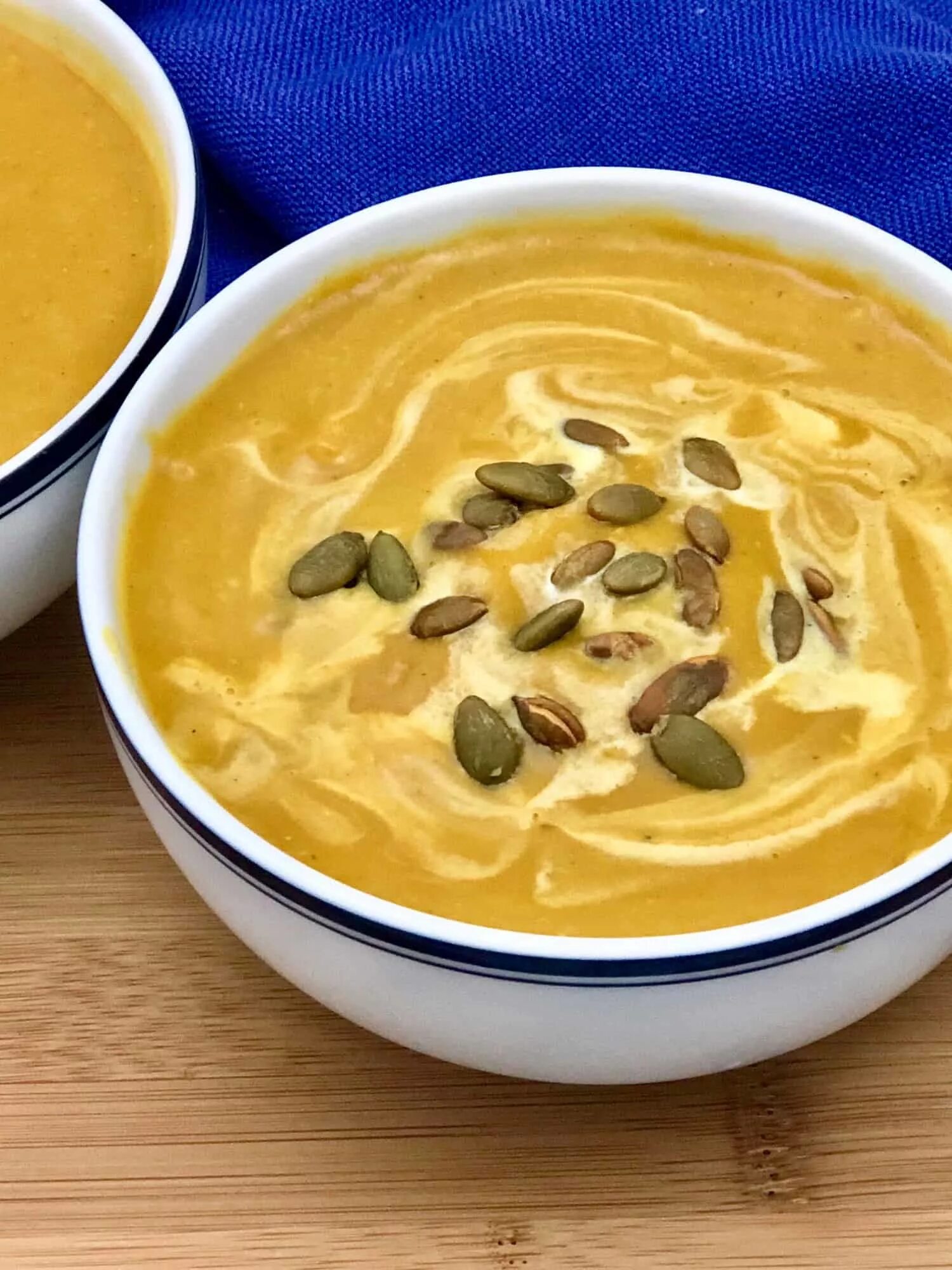 Суп пюре из тыквы постный рецепт. Тыквенно-чечевичный суп-пюре. Суп чечевичный постный. Суп пюре из тыквы постный рецепт. Суп пюре горохово-чечевичный.