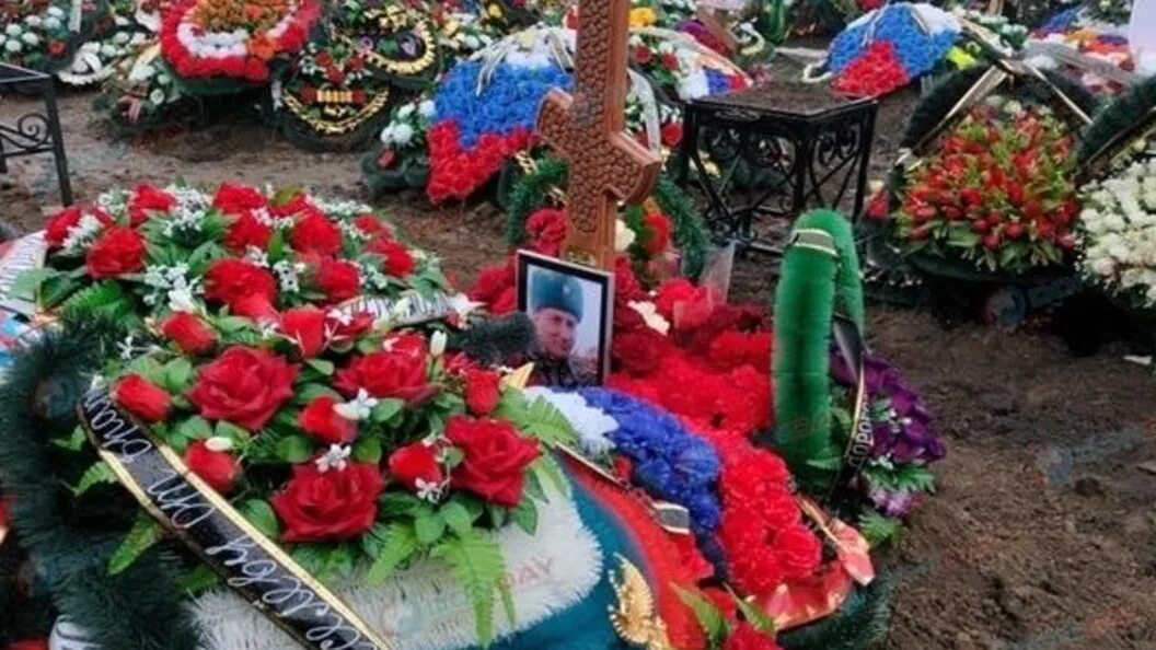 Сколько погибло мобилизованных на украине. Украинские кладбища. Кладбище погибших на Украине.