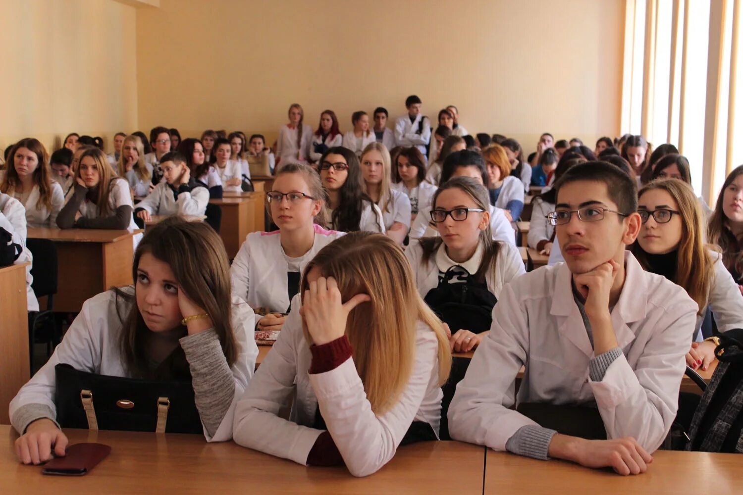Орловский медицинский колледж сайт. Обмк орел. медицинский техникум орел. орловский базовый медицинский колледж. обмк бабошина.