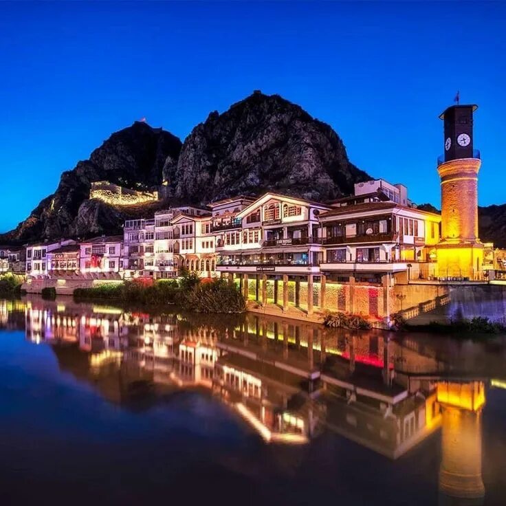 Amasya турция. Амасия турция. Горы амасия. Amasya город в турции. Амасия турция.