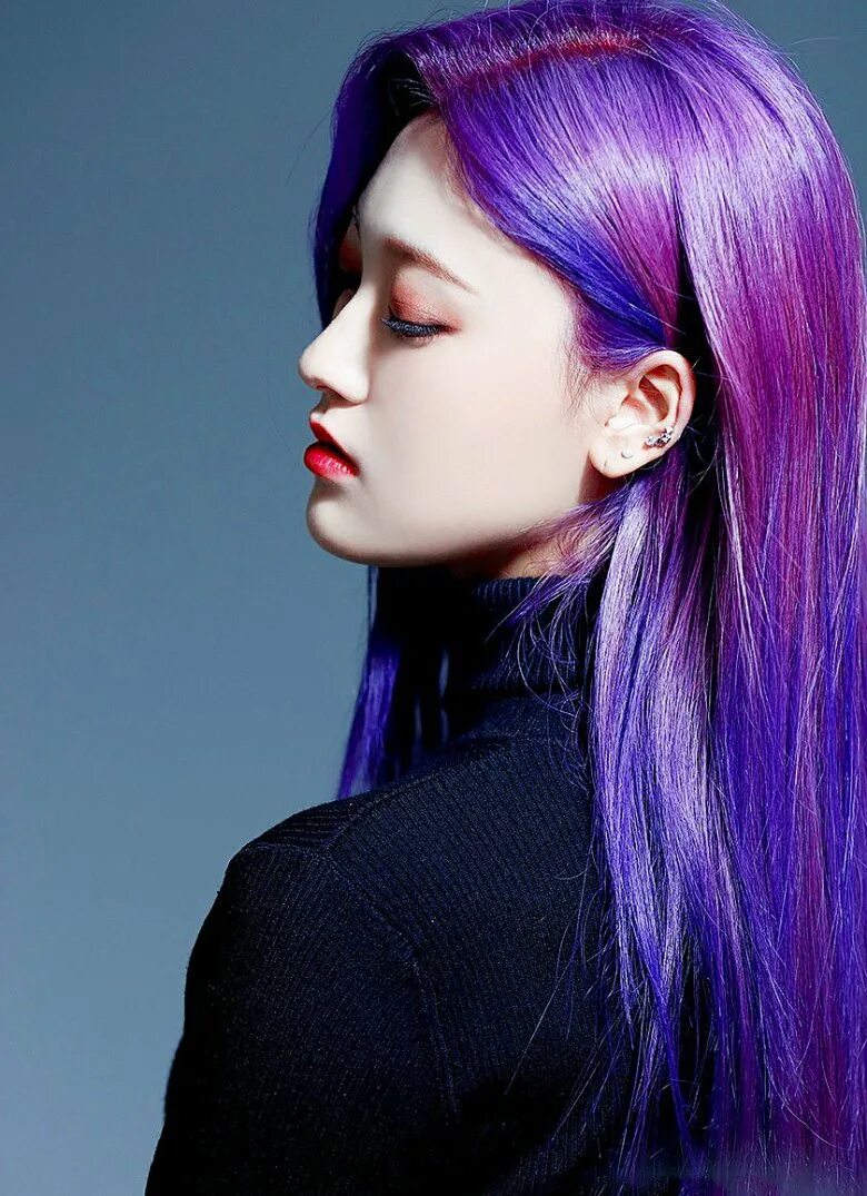 Девочка с сиреневыми волосами. Jessie j purple hair. Девочка с фиолетовыми волосами. Люди с фиолетовыми волосами. Люди с фиолетовыми волосами.