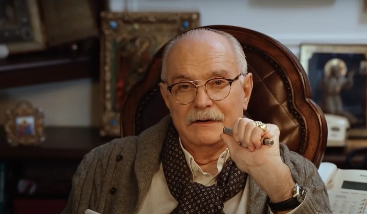 Михалков выступления. Михалков бесогон.