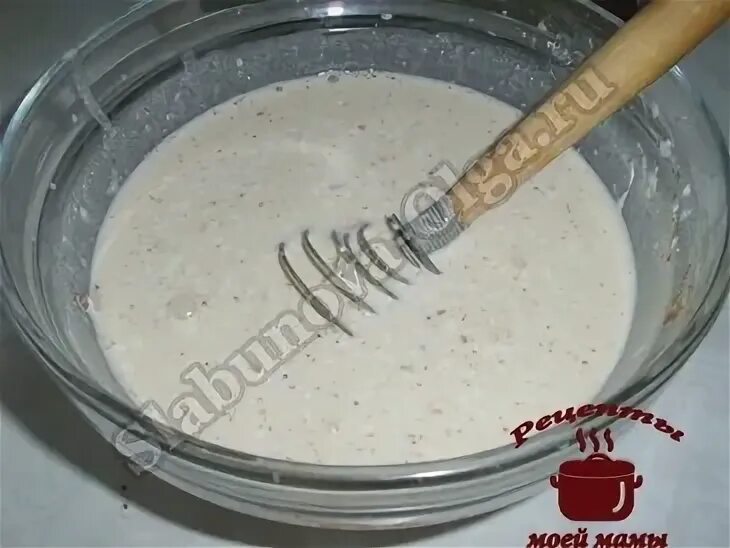 Соус из сметаны для картошки. Соус к курице из сметаны. Сметанный соус для курицы. Соус хрен фото. Соус из сметаны для курицы.