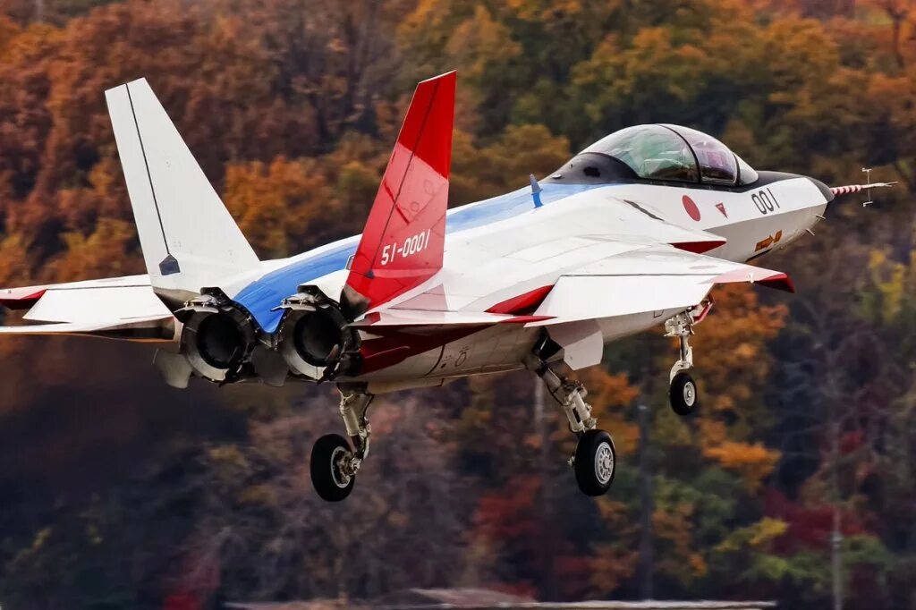 Истребители японии. Mitsubishi x-2 Shinshin. X 2 Mitsubishi x-2 Shinshin. Mitsubishi f-3 японский истребитель. Mitsubishi ATD-X истребитель.