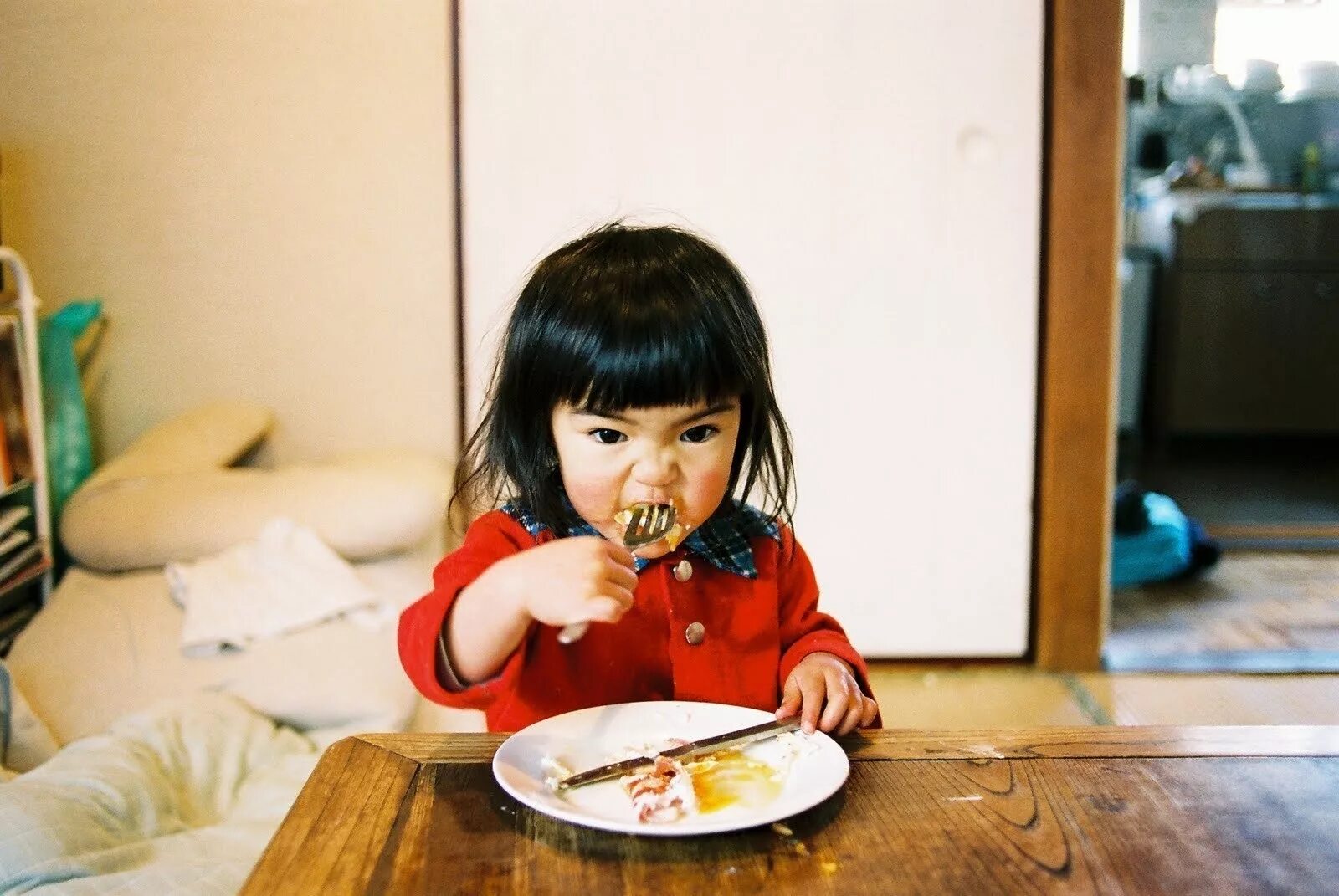 Японки маленькие худые. Японцы дети. Маленький японец. Японские дошкольники. Япония девочки маленькие.