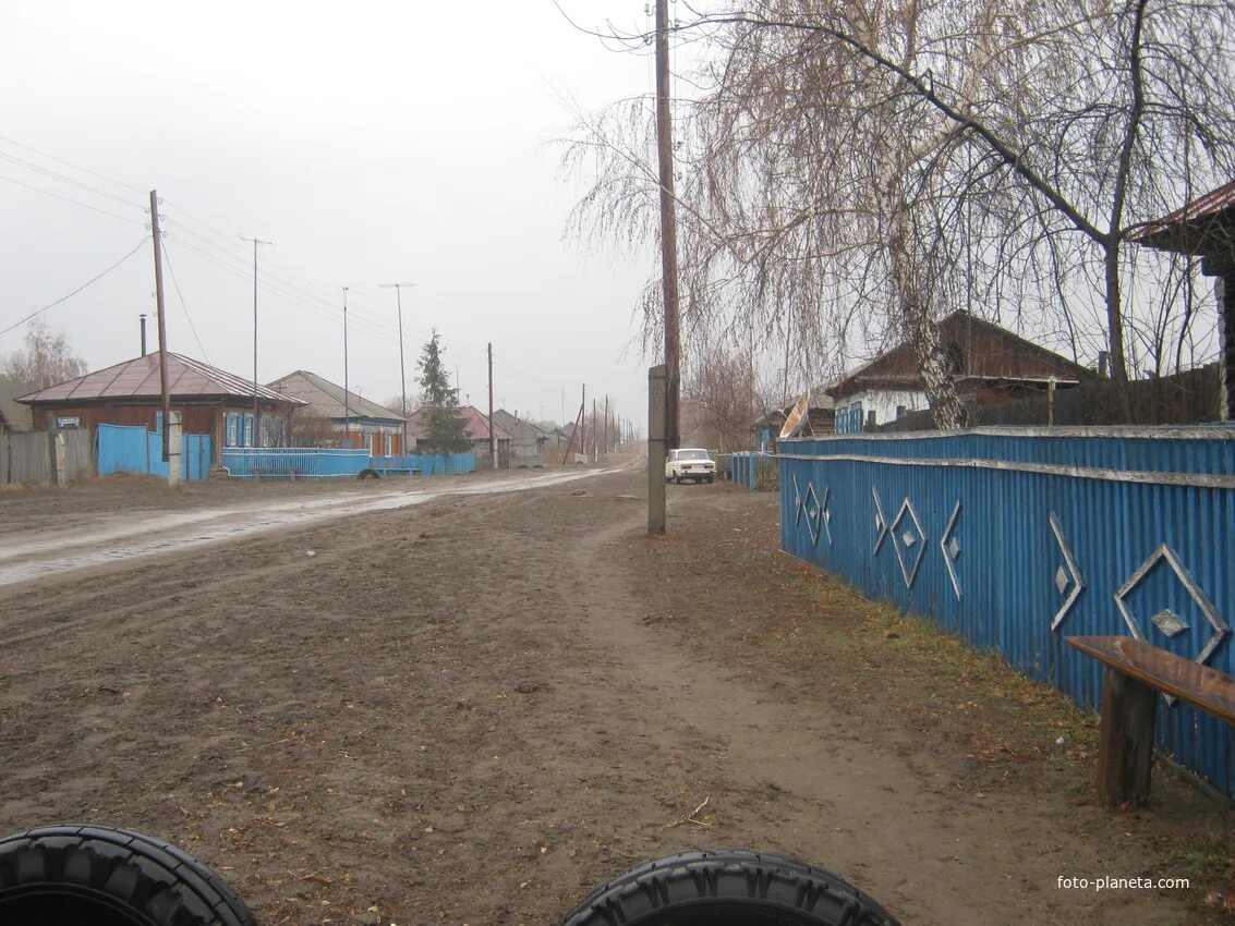 Погода бор форпост алтайский край. Село Бор-Форпост Алтайский край. С Бор Форпост Волчихинский район Алтайский край. Бор-Форпост Алтайский край озеро. Село Бор Форпост.