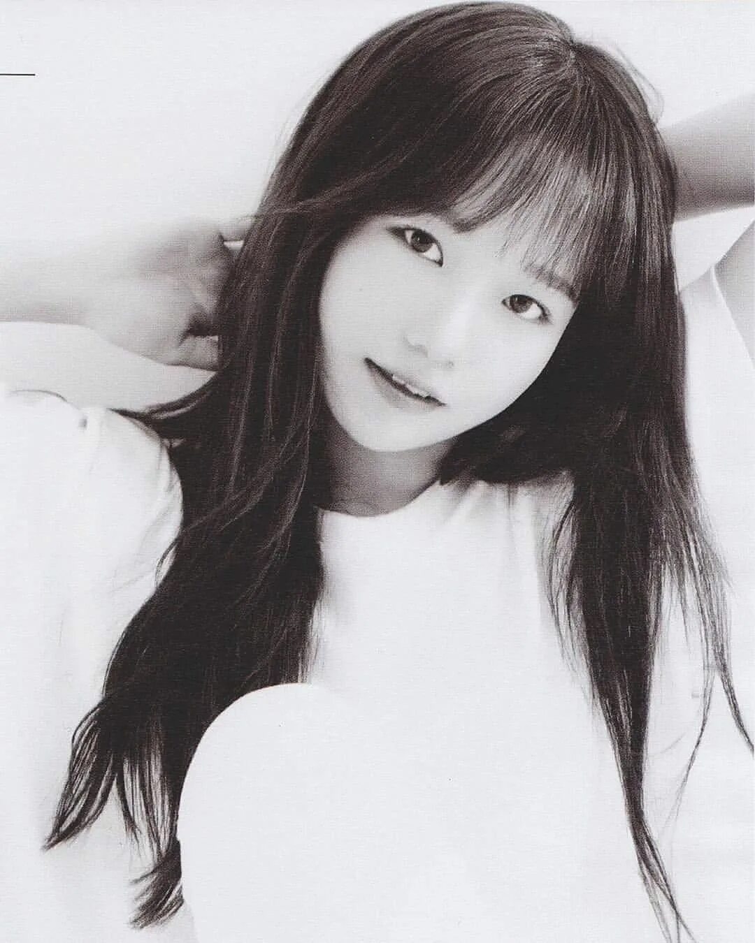 Izone юри. Чо ю ри. Юри айзуан. Чо ю ри. Брюнетки.