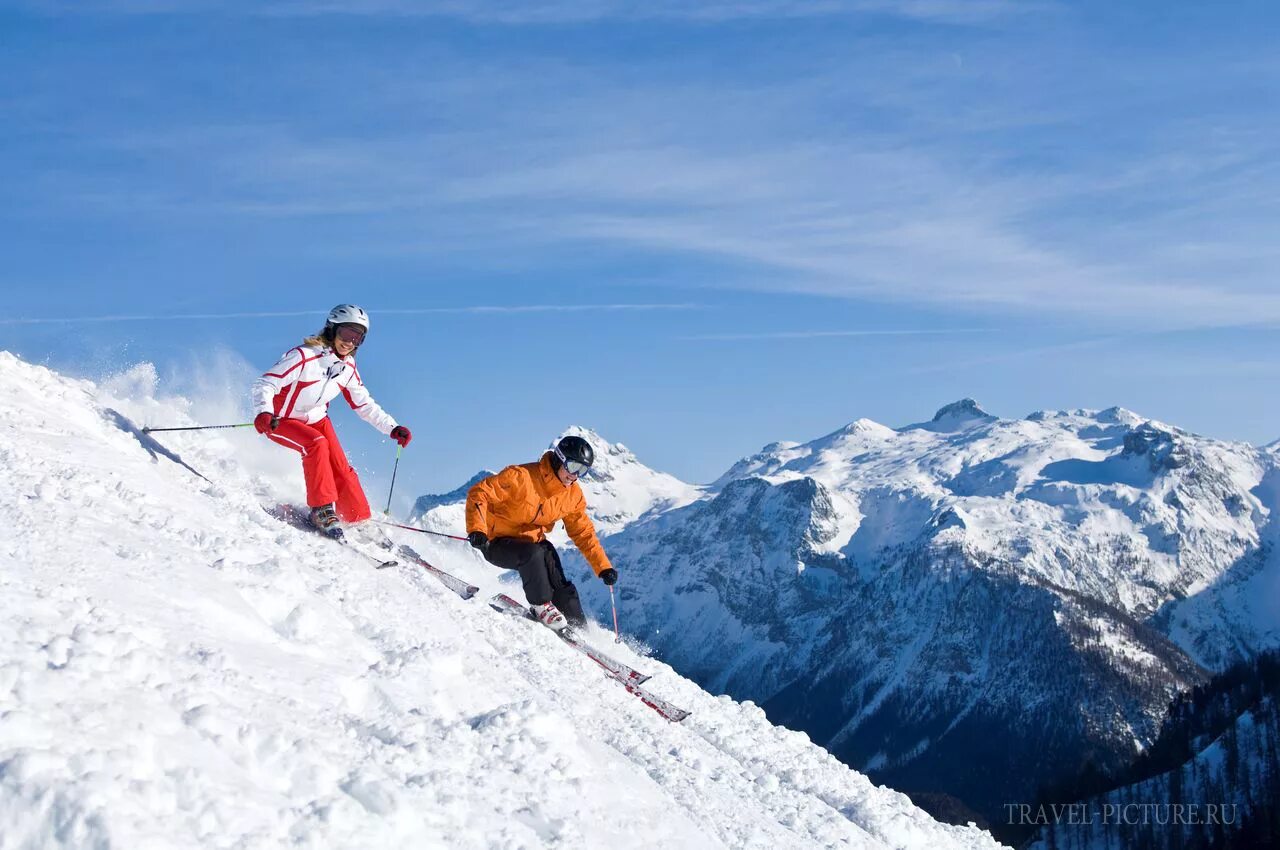 Австрия альпы горнолыжные курорты сноуборд. В горы зимой куда. Спокойный отдых зимой. Зельден apre ski. Шерегеш горнолыжный курорт зимой.