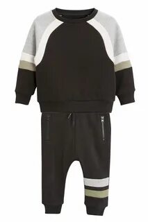 Next wears