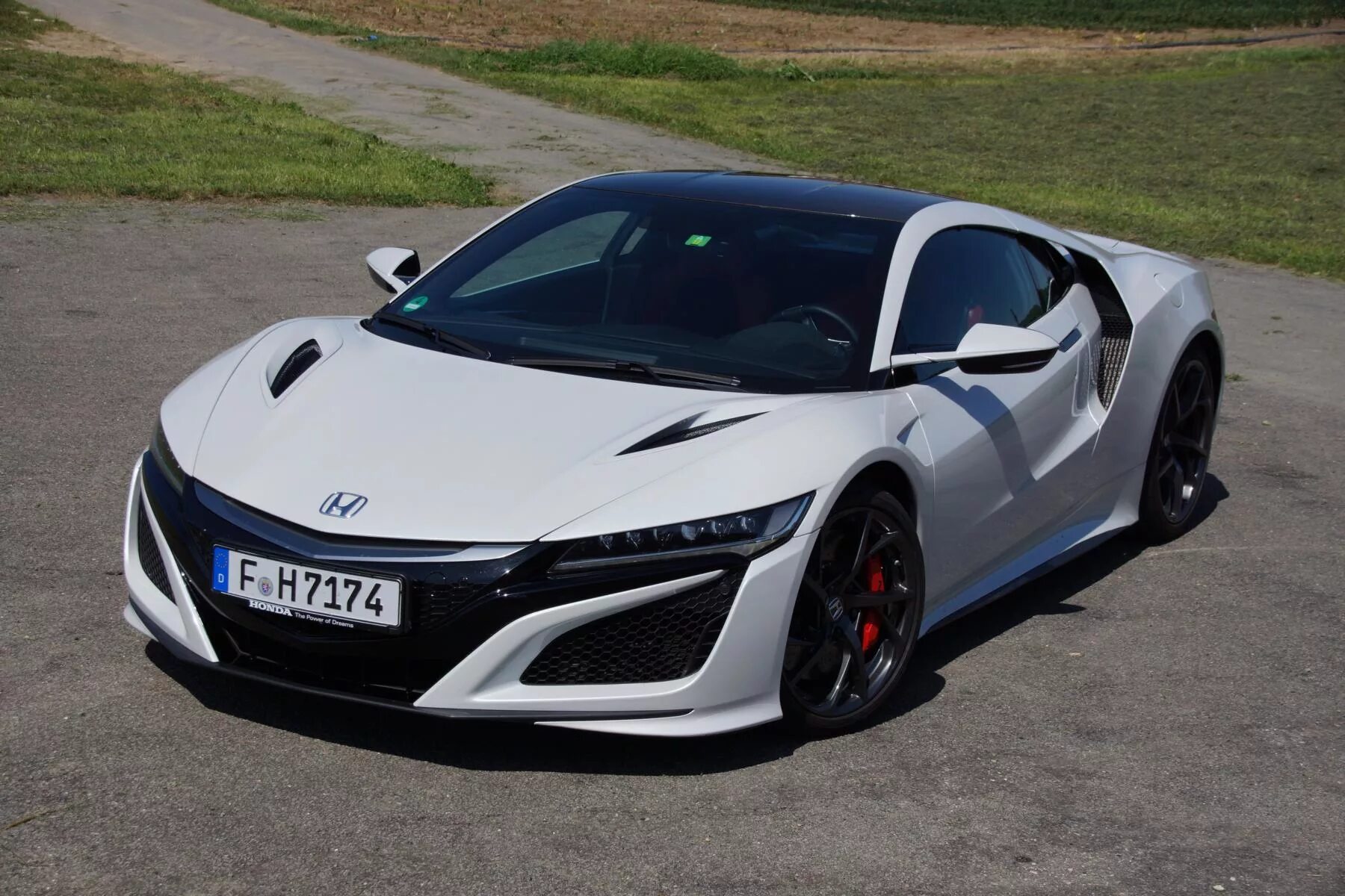 Auto kaufen. Суперкар ultima. Ультима гтр. Auto kaufen. Е-autos herstellung.