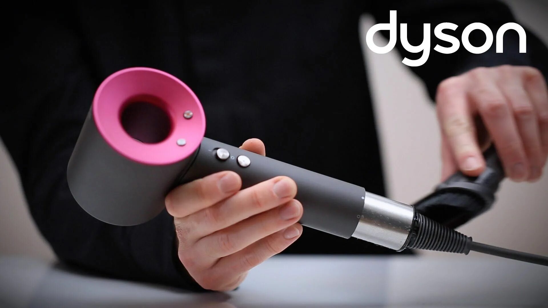 Как работает фен дайсон. Фен Dyson Supersonic. Фен Dyson Supersonic hd03. Фен Dyson Supersonic реклама. Dyson hair Dryer.