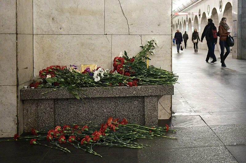 Взрыв в метро Санкт Петербурга 2017. Теракт в метро Технологический институт. Теракт в Петербургском метрополитене 2017 место.