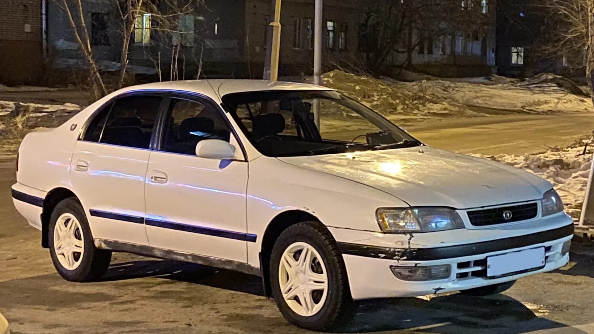 Тойота корона премио 2000. Тойота корона 1994. Toyota corona t210. Тойота corona premio. Toyota corona 1989.