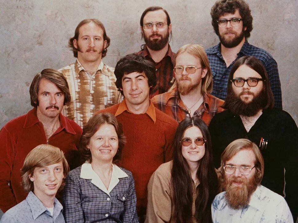 Первая команда. 1978 Год Билл Гейтс и пол Аллен. Фото 1978 Билл Гейтс и пол Аллен. Коллектив Майкрософт 1978. Фото 1978 года Билл Гейтс.