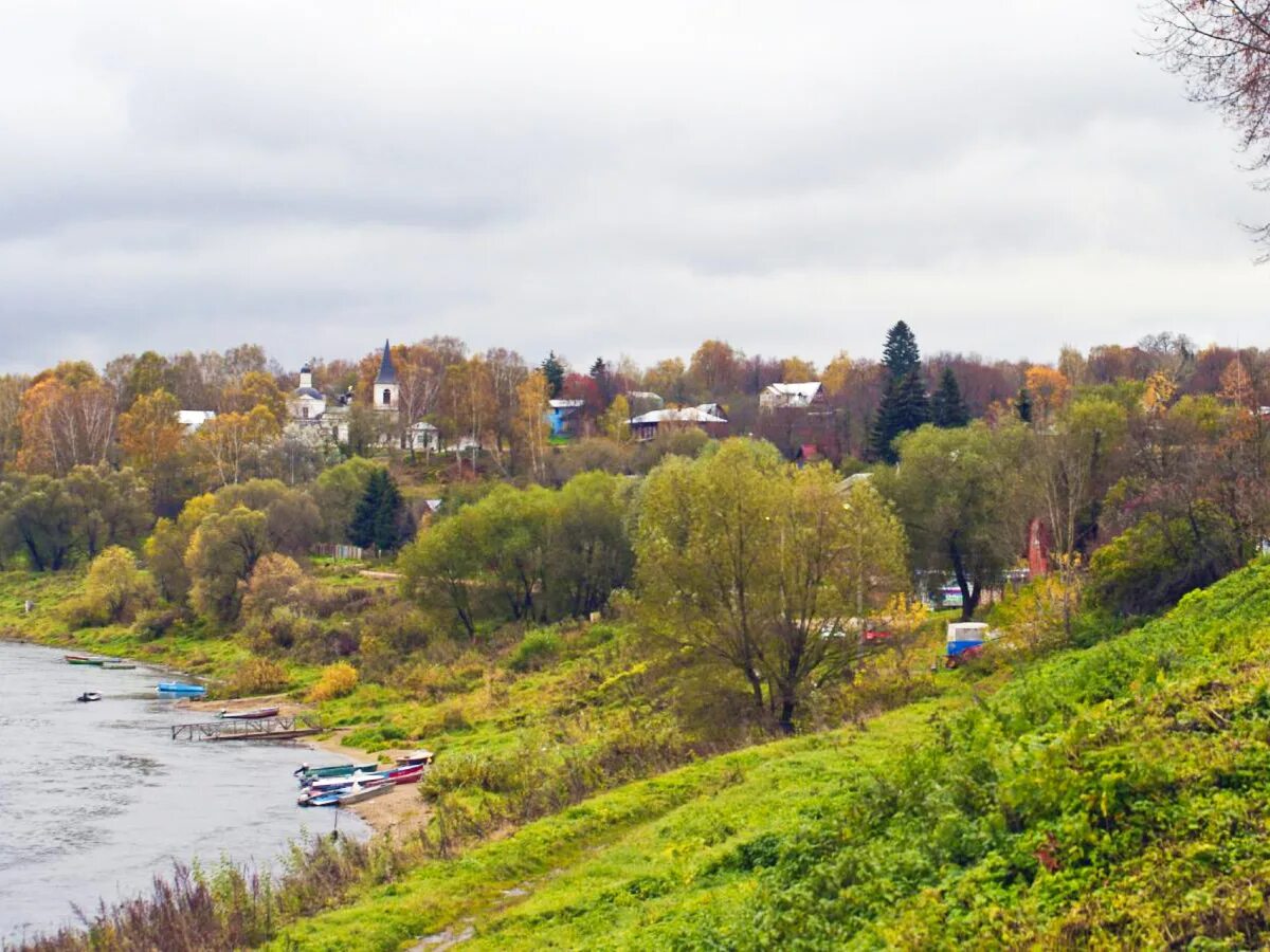 Участок тарусский. Таруса Поленово Ока. Река Ока Таруса. Таруса город река Таруса. Таруса набережная.