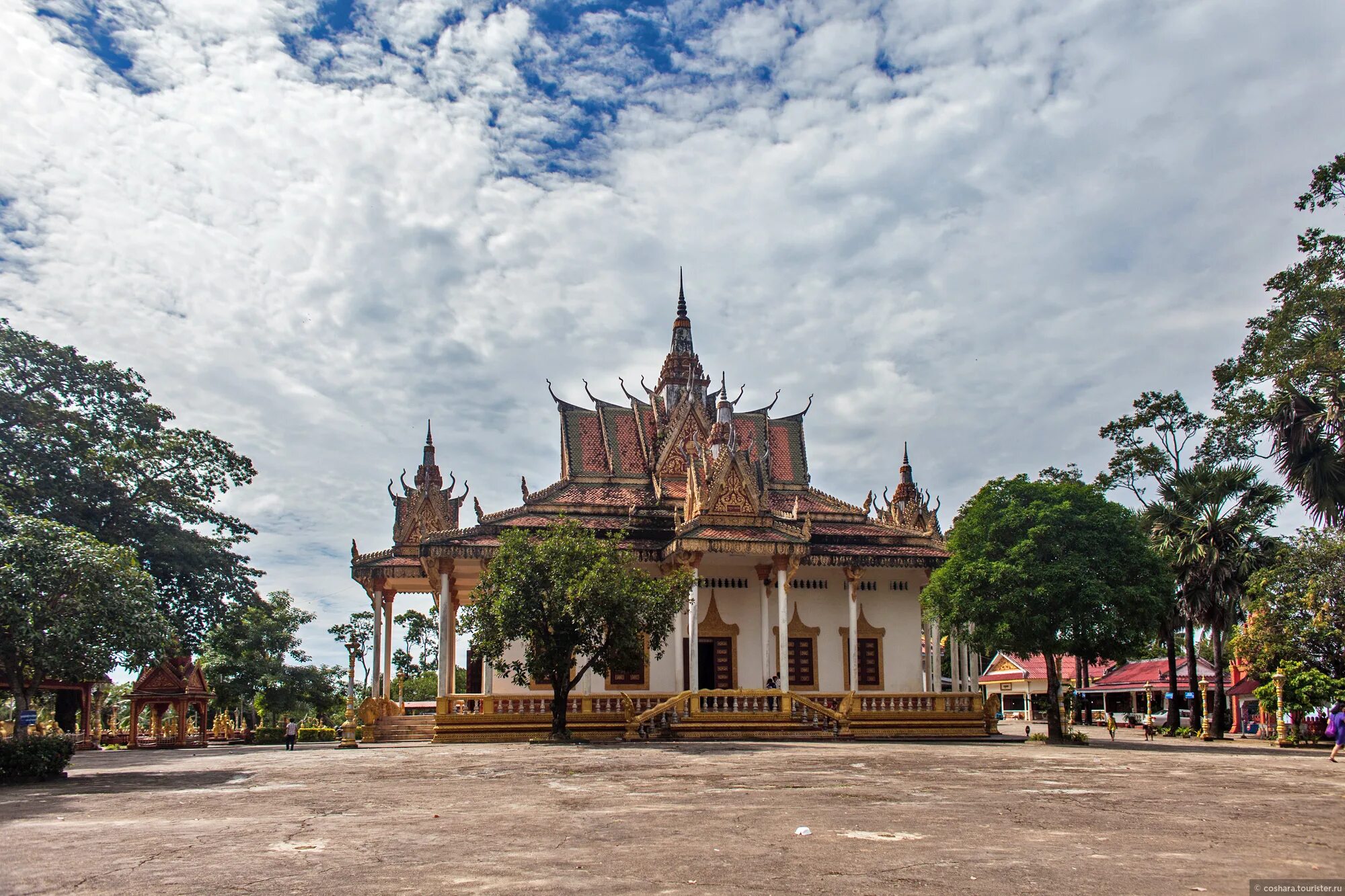 Кампучия это. Камбоджа 1975 красные кхмеры. Красные кхмеры в камбодже. Пол пот камбоджа режим красных кхмеров. Красные кхмеры в камбодже 1975-1979.