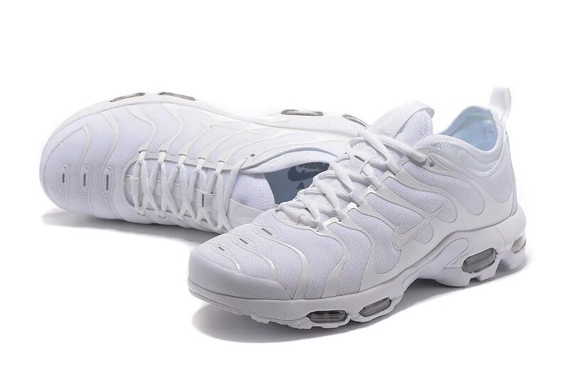 Тн белые. Nike Air Max TN Plus White. Nike Air Max TN Plus белые. Nike Air Max Plus TN Ultra White. Nike Air Max TN Plus.