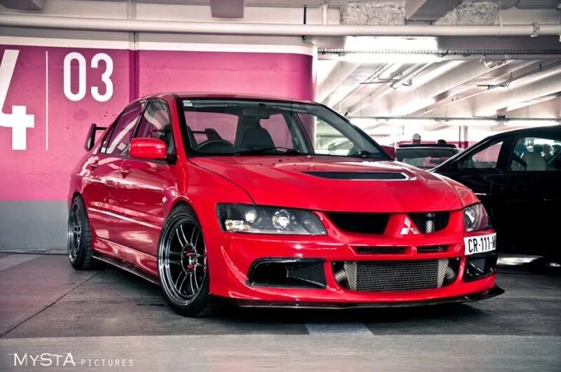 Ваз 1.8 evo. EVO 8. Красный Эво 8. Митсубиси Эво 8 Red. Mitsubishi Lancer Evolution 9 бампер.