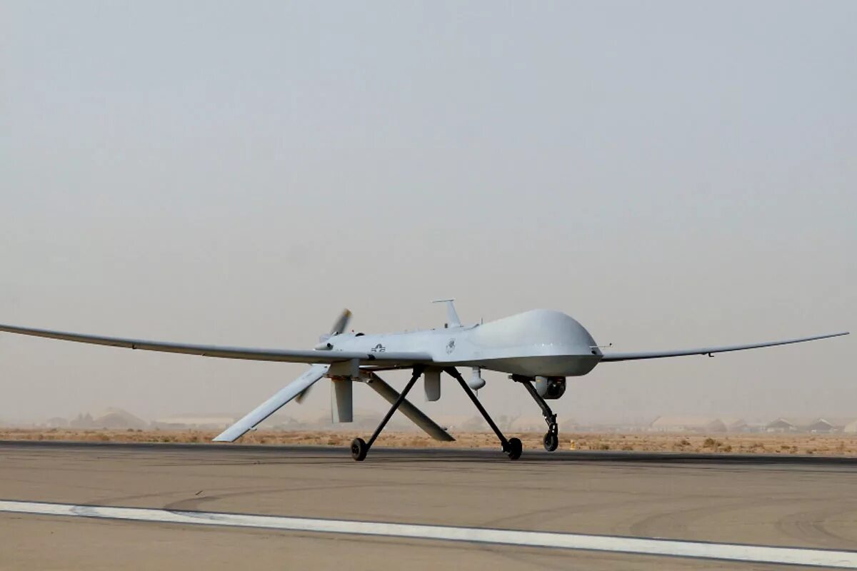 Магура беспилотник. БПЛА mq-1 Predator. «Mq-1» «предатор». Беспилотник Predator mq1. Predator Drone mq-1.