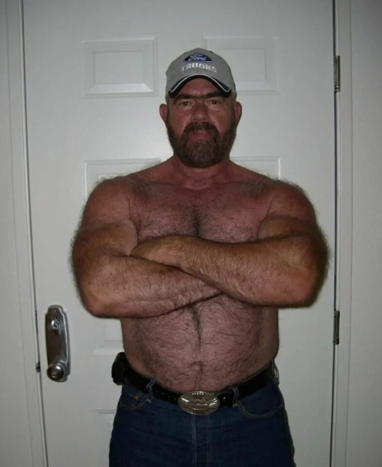 Bear Daddy solo. Daddy 4555555. Daddy Priest cock. Jason Magnum Kirk cummings dad's friend.